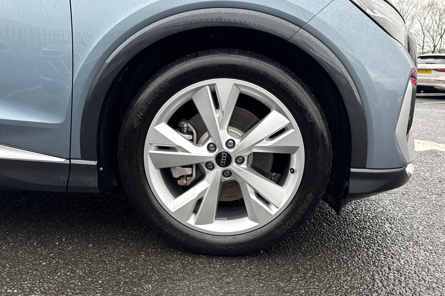 Used Audi Q4 e-tron 2024 for sale - 77368662: Photo 7