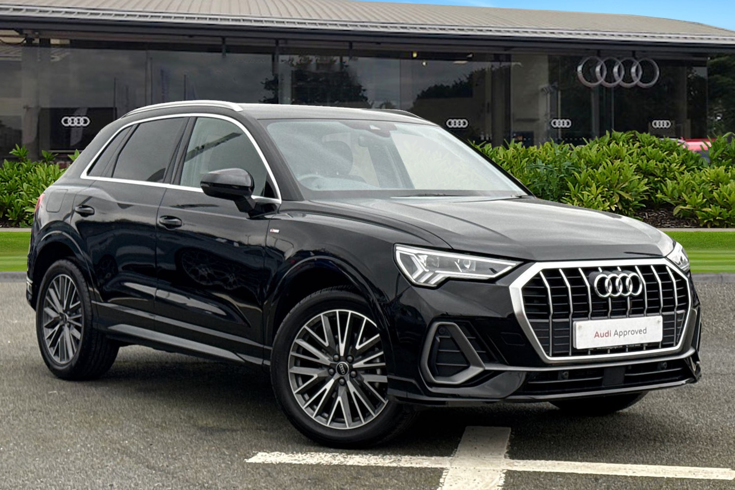 Used Audi Q3 2025 for sale - 77334261: Photo 1