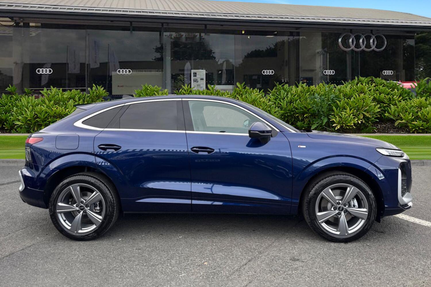 Used Audi Q3 2026 for sale - 77886490: Photo 3
