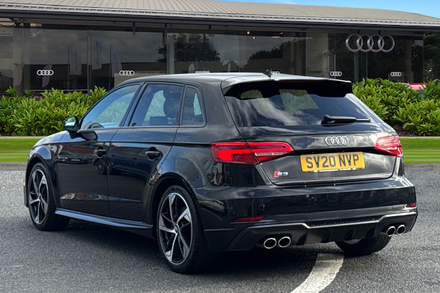 Used Audi S3 2020 for sale - 76401645: Photo 2