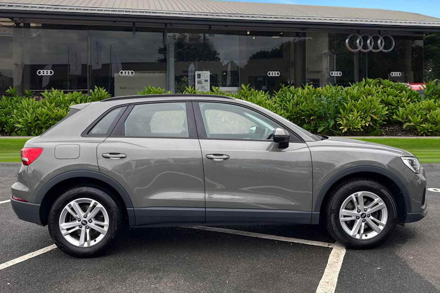 Used Audi Q3 2022 for sale - 76205344: Photo 3