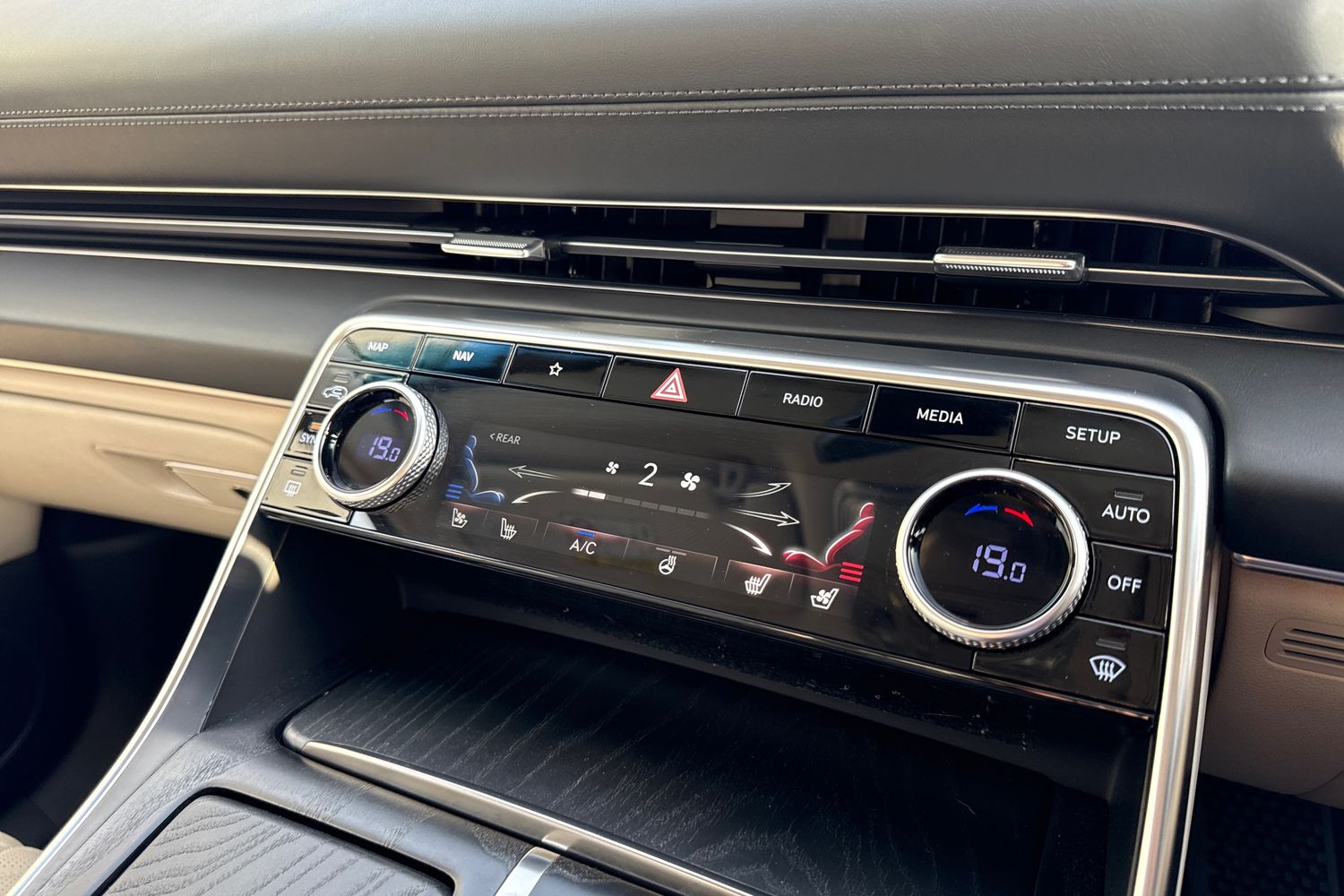 Used Genesis GV80 2023 for sale - 77773984: Photo 22