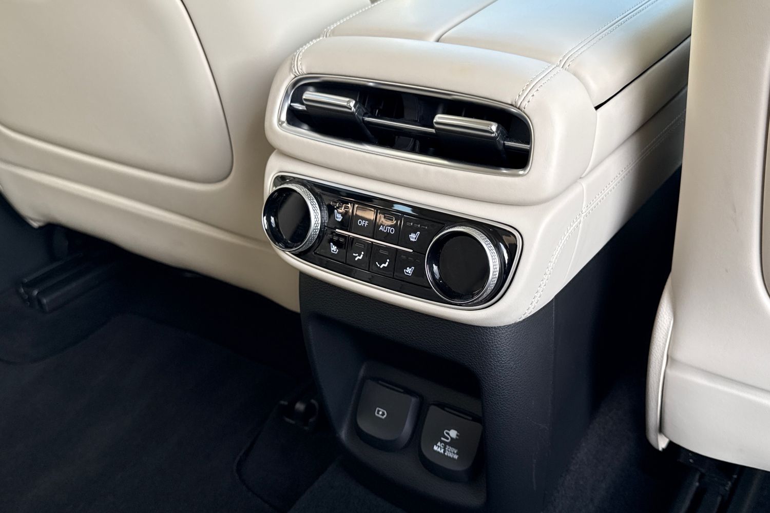 Used Genesis GV80 2023 for sale - 77773984: Photo 39