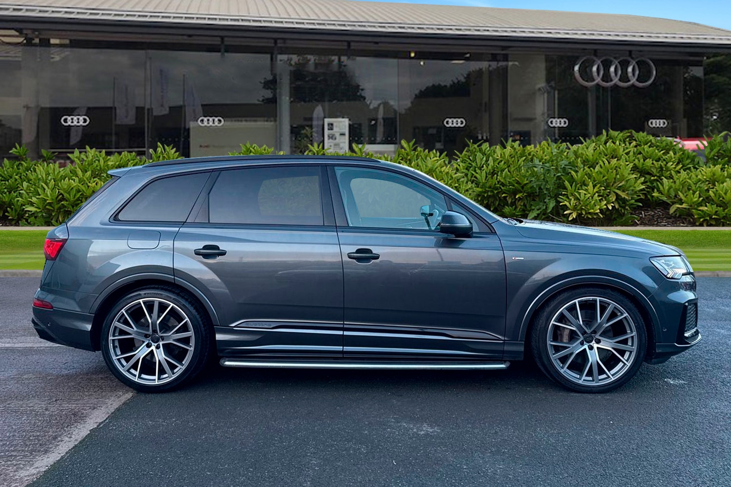 Used Audi Q7 2020 for sale - 77368458: Photo 3