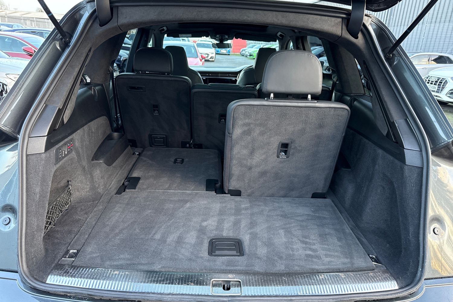 Used Audi Q7 2020 for sale - 77368458: Photo 37