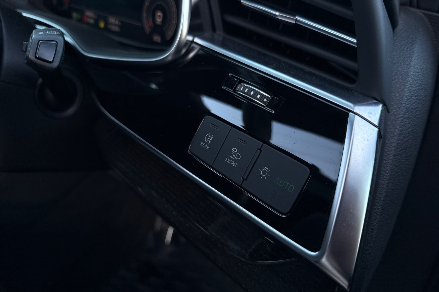 Used Audi Q7 2020 for sale - 77368458: Photo 48