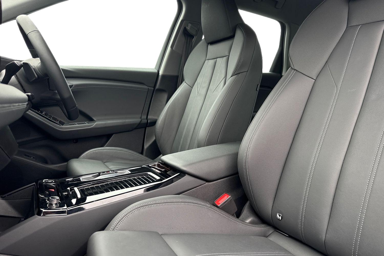 Used Audi Q6 e-tron 2024 for sale - 75970548: Photo 16