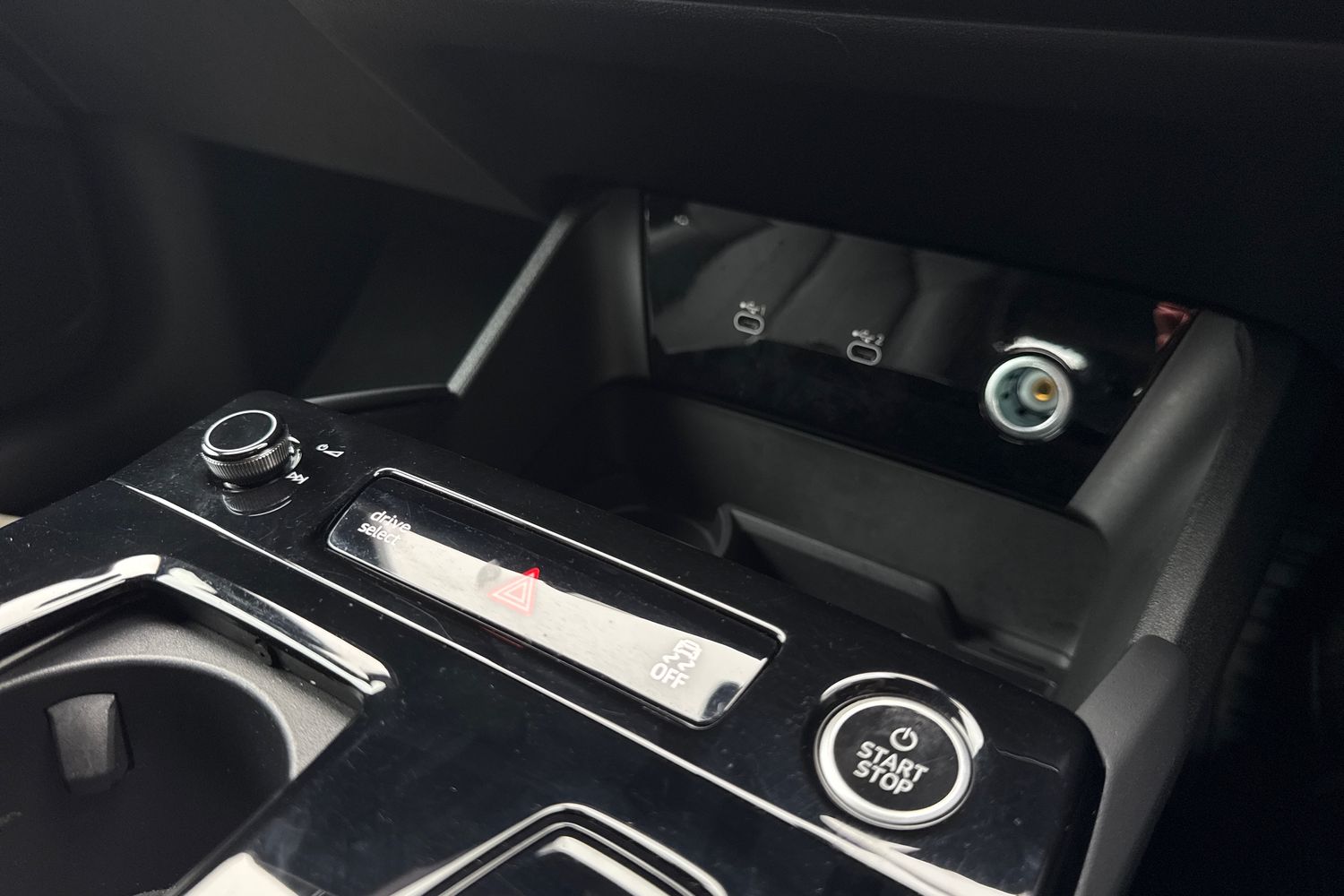 Used Audi Q6 e-tron 2024 for sale - 75970548: Photo 54