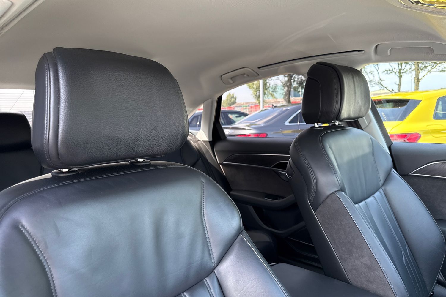 Used Audi A8 2018 for sale - 76090165: Photo 24