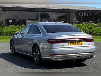 Used Audi A8 2018 for sale - 76090165: Photo 2