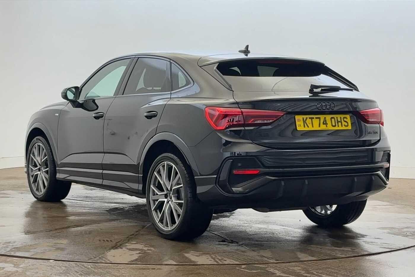 Used Audi Q3 2025 for sale - 76847877: Photo 2