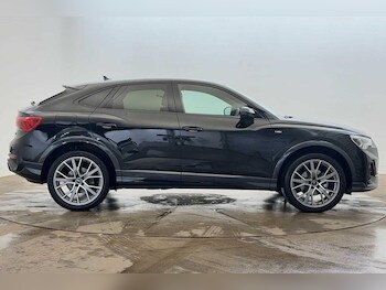 Used Audi Q3 2025 for sale - 76847877: Photo