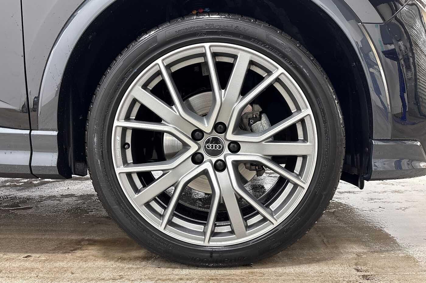 Used Audi Q3 2025 for sale - 76847877: Photo 4