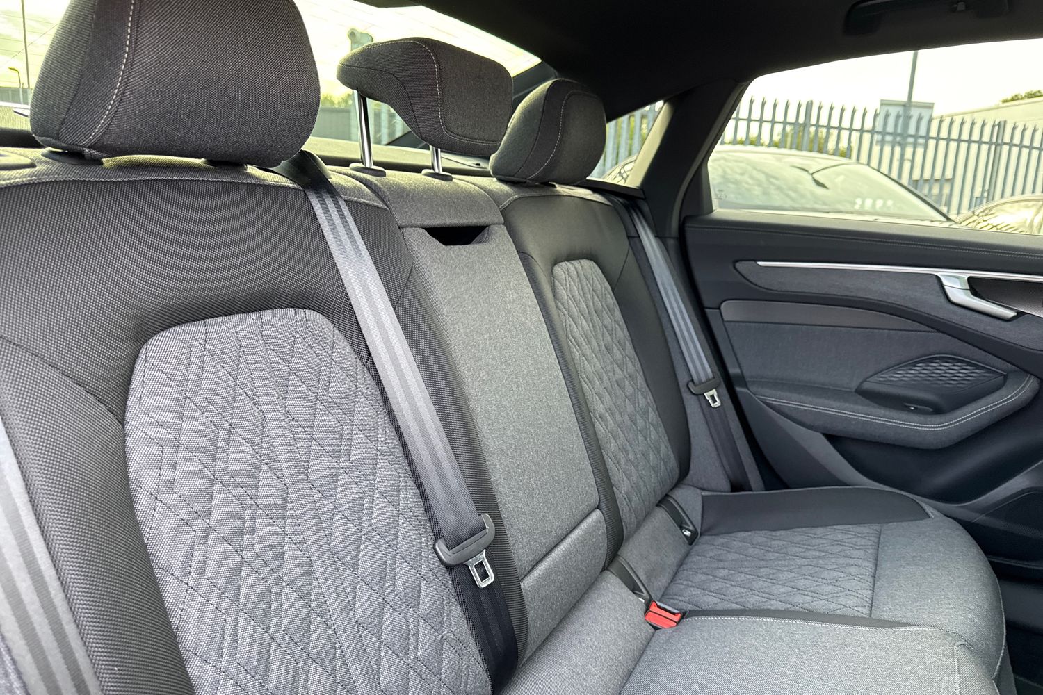 Used Audi A6 Saloon 2025 for sale - 76654219: Photo 18