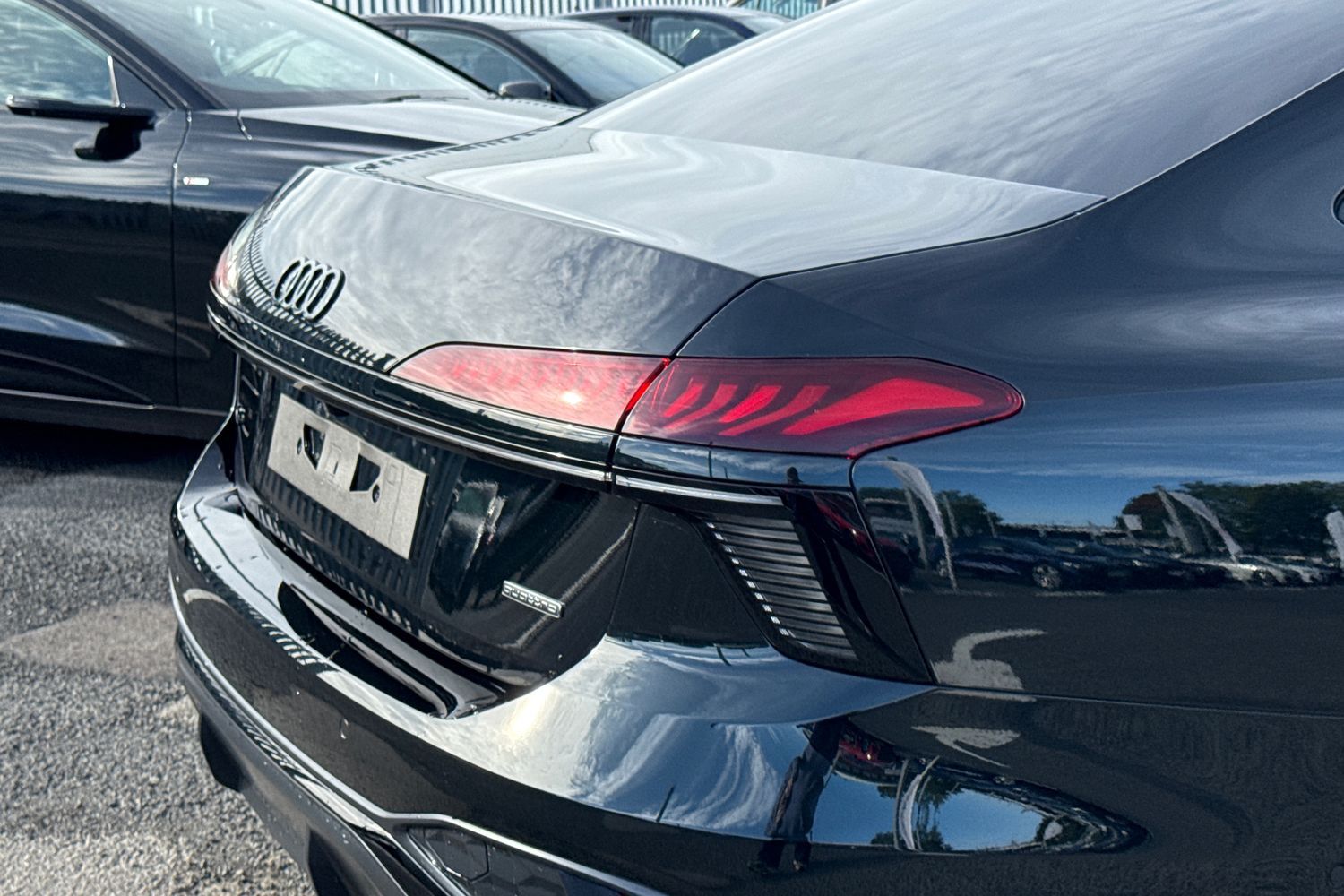 Used Audi A6 Saloon 2025 for sale - 76654219: Photo 7