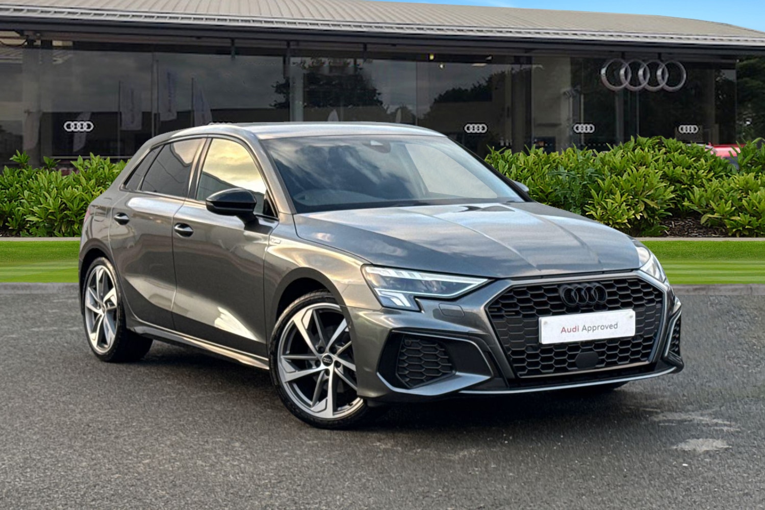 Used Audi A3 2024 for sale - 76902568: Photo 1