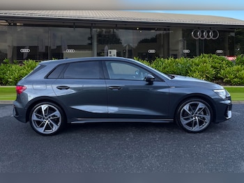 Used Audi A3 2024 for sale - 76902568: Photo