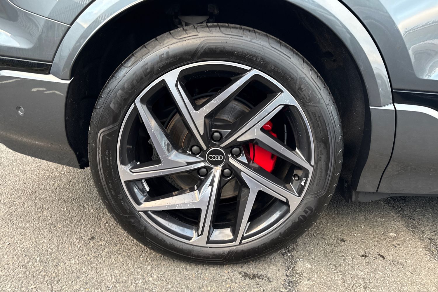 Used Audi Q6 e-tron 2025 for sale - 77368670: Photo 12