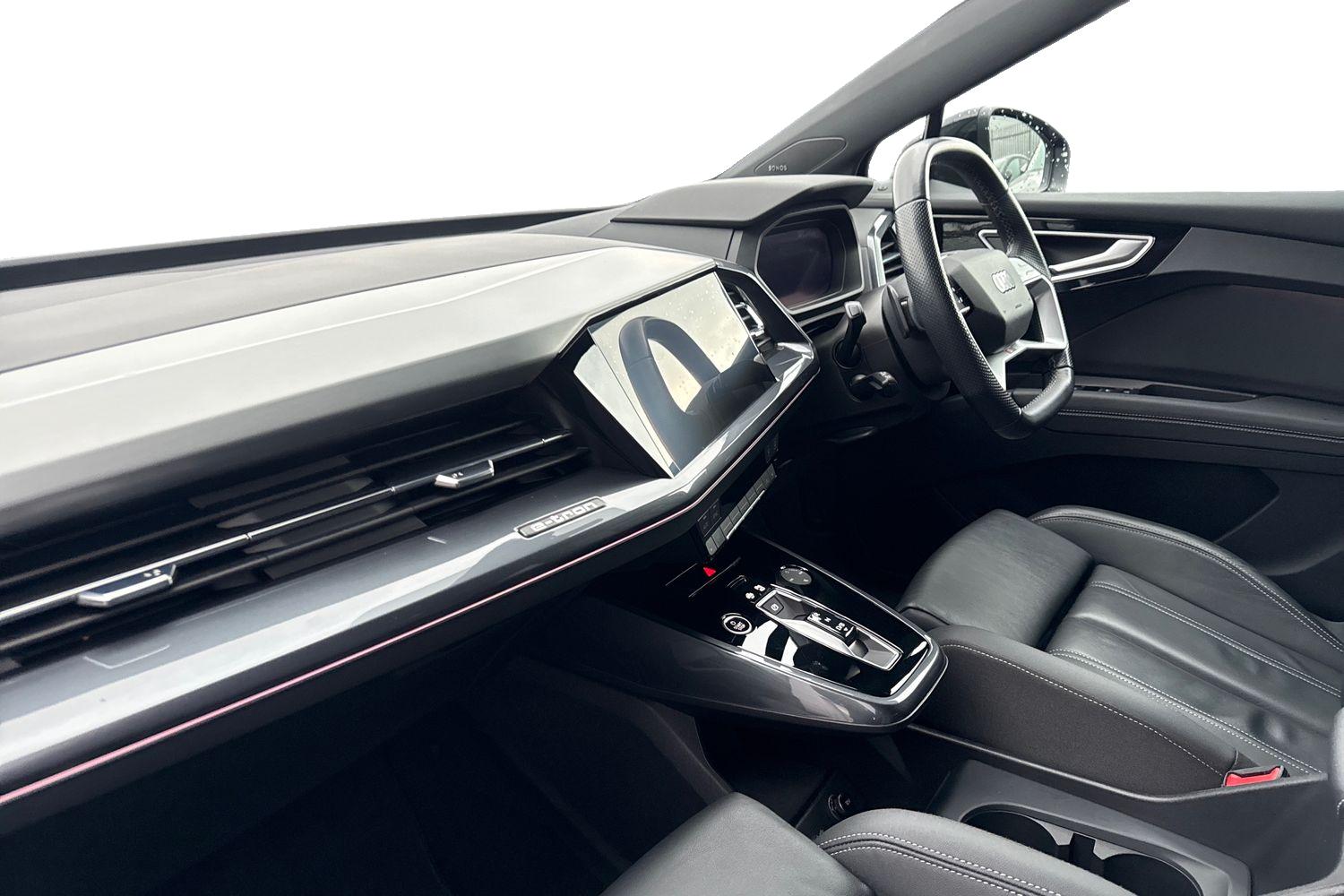 Used Audi Q4 e-tron 2024 for sale - 77236026: Photo 15