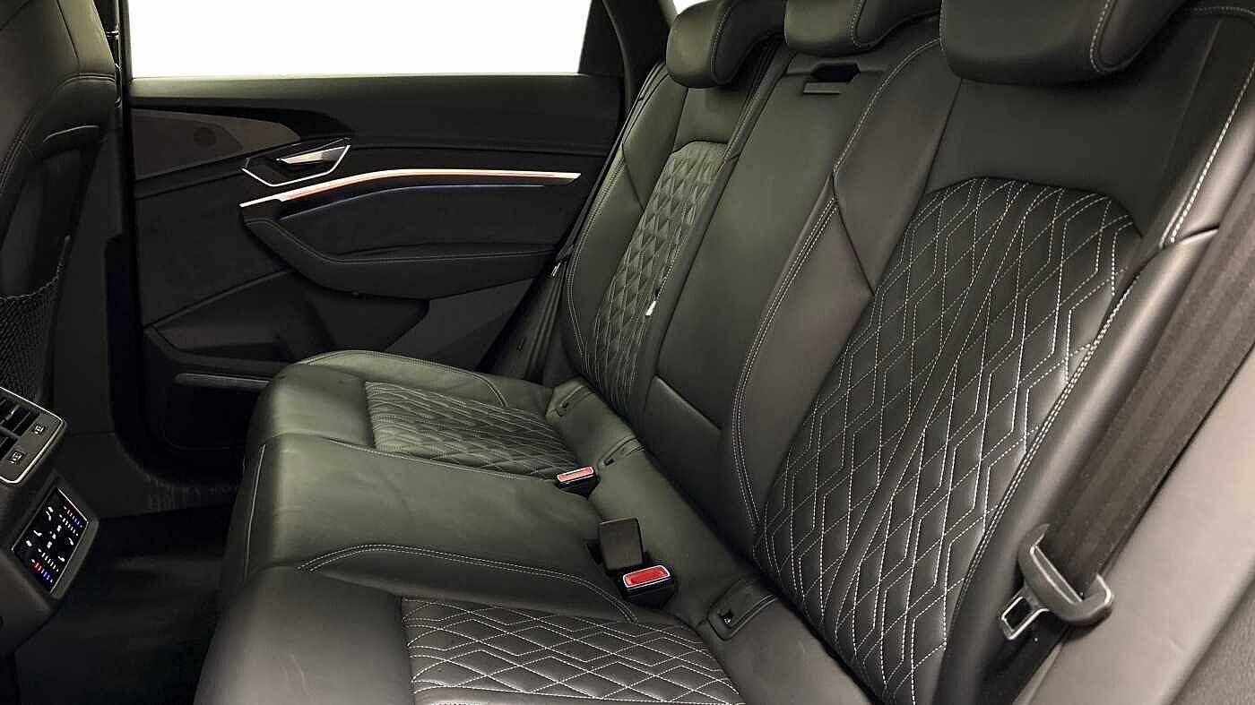 Used Audi e-tron 2022 for sale - 76641765: Photo 6