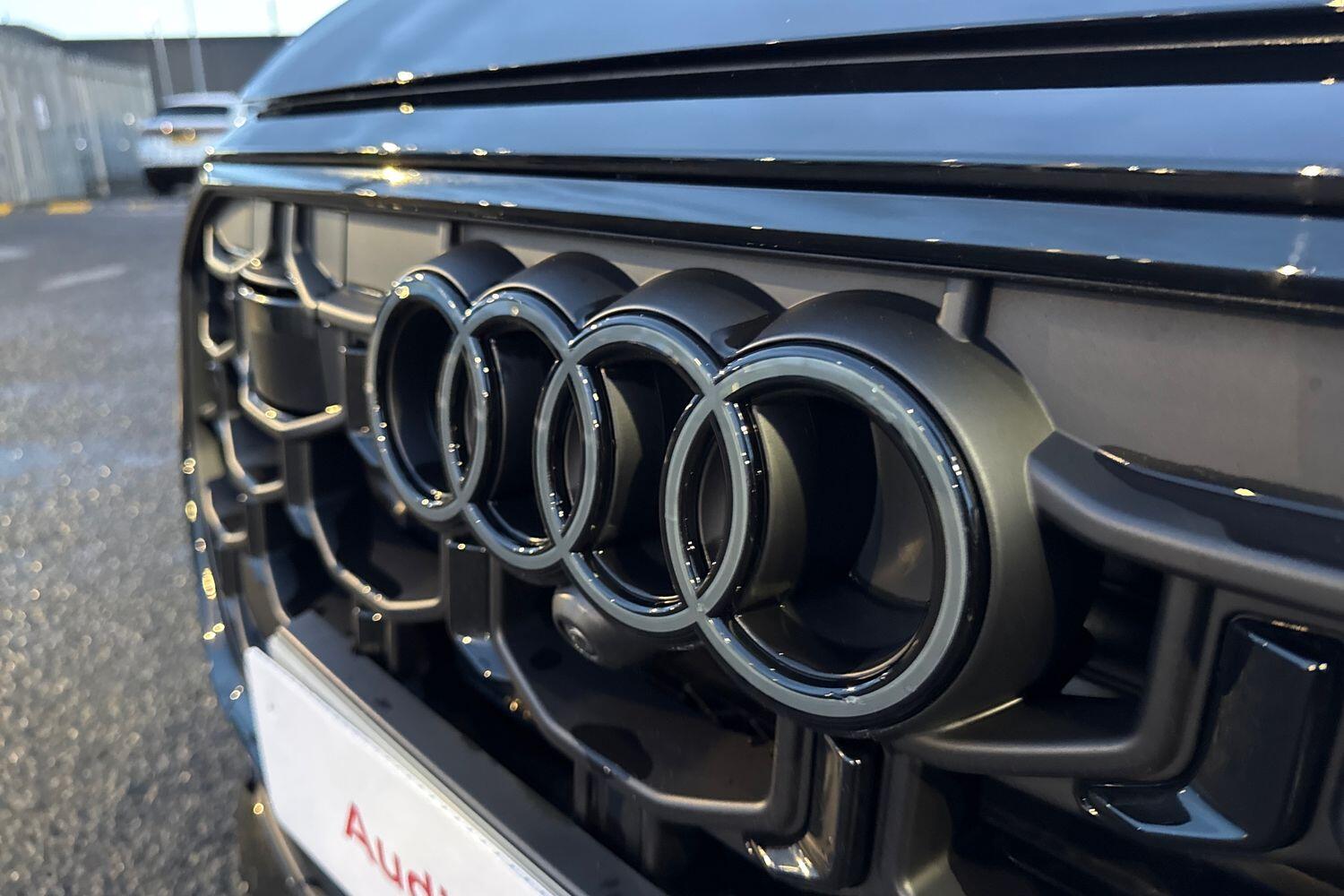 Used Audi Q8 2025 for sale - 77368387: Photo 24