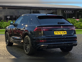 Used Audi Q8 2025 for sale - 77368387: Photo