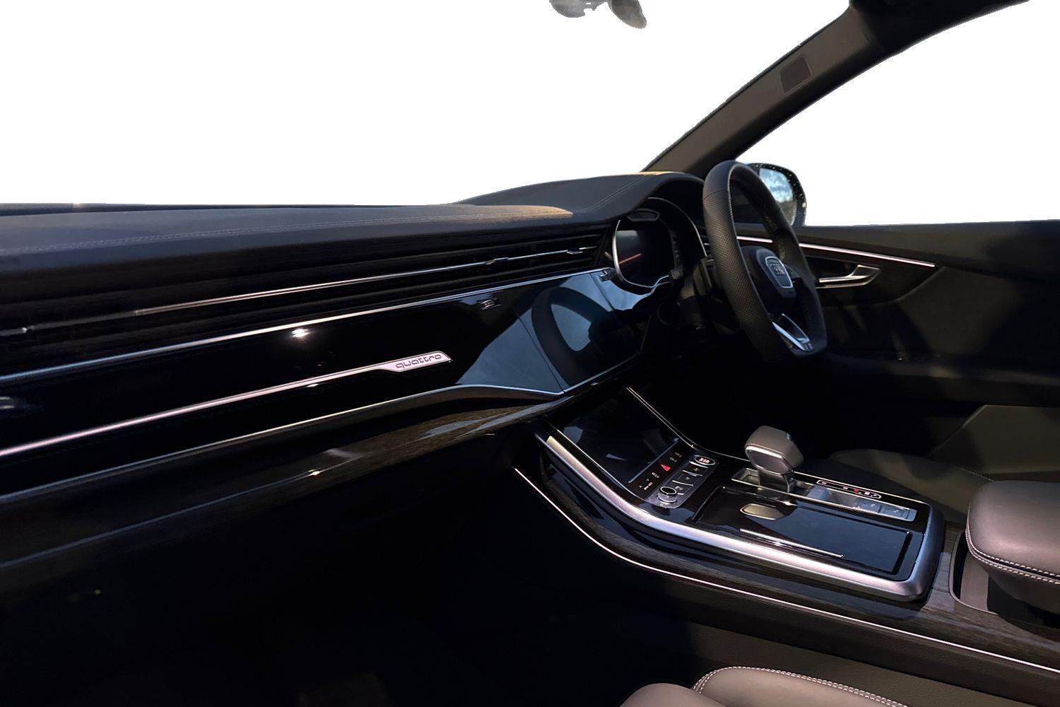 Used Audi Q8 2025 for sale - 77368387: Photo 8