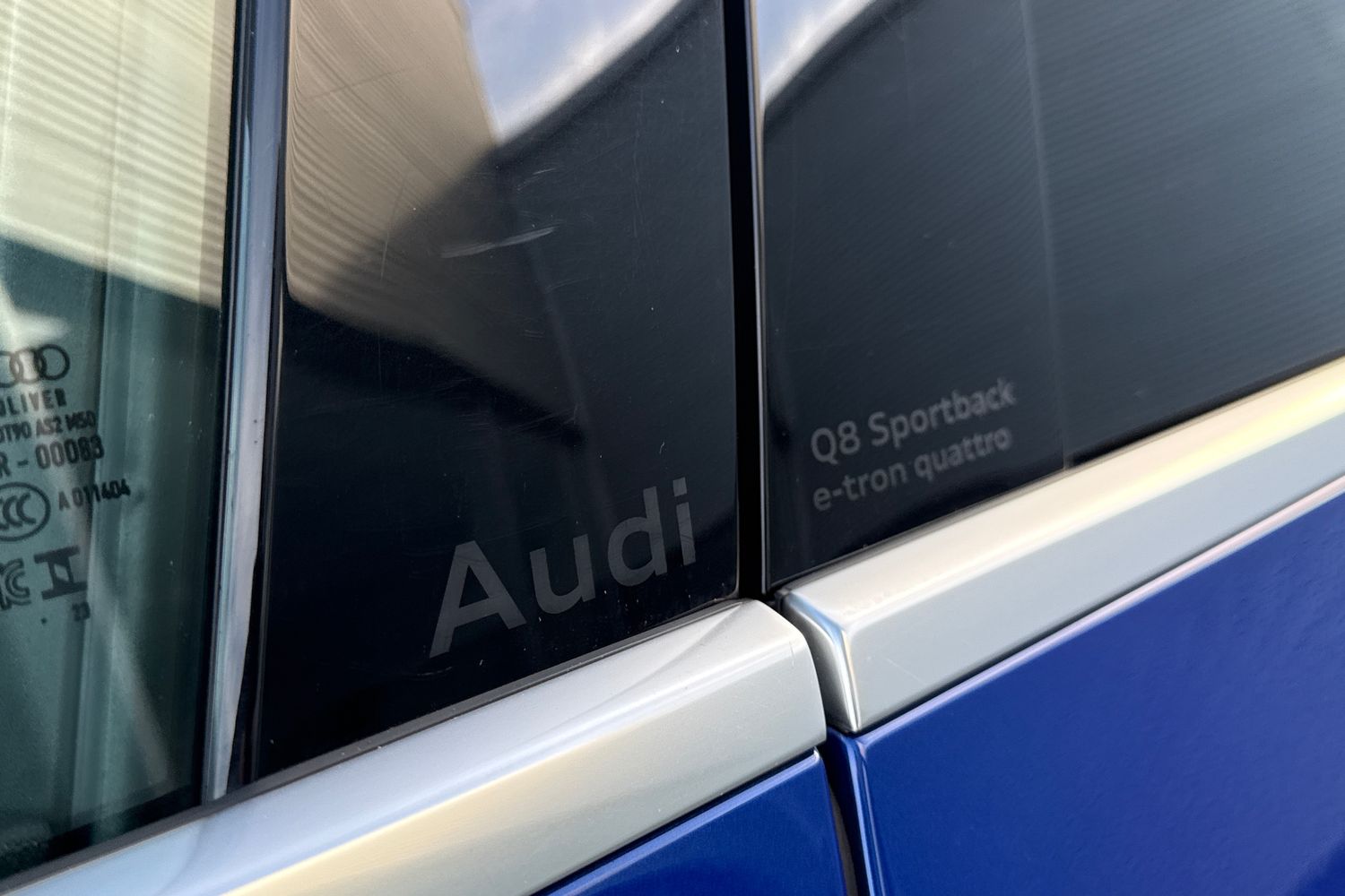 Used Audi Q8 e-tron 2023 for sale - 77535330: Photo 28