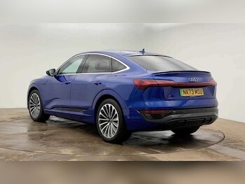 Used Audi Q8 2023 for sale - 77535330: Photo