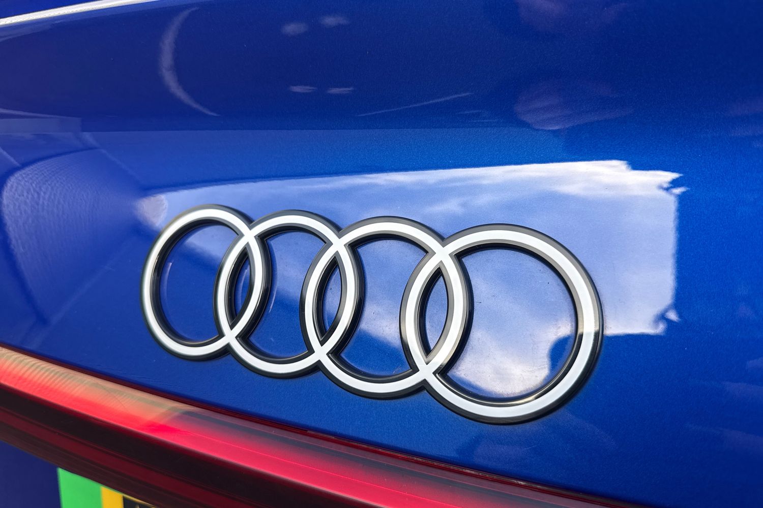 Used Audi Q8 e-tron 2023 for sale - 77535330: Photo 31