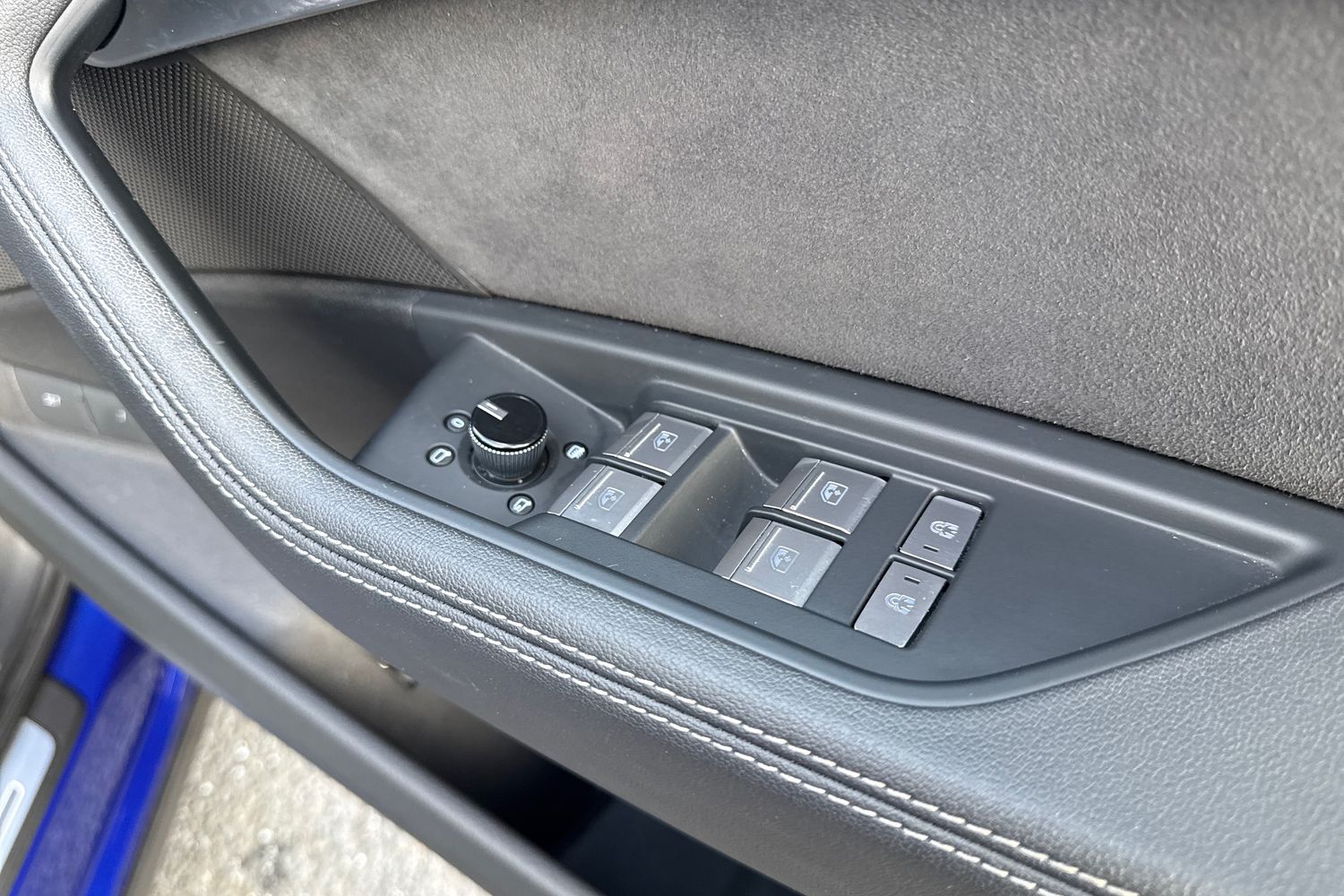 Used Audi Q8 e-tron 2023 for sale - 77535330: Photo 36