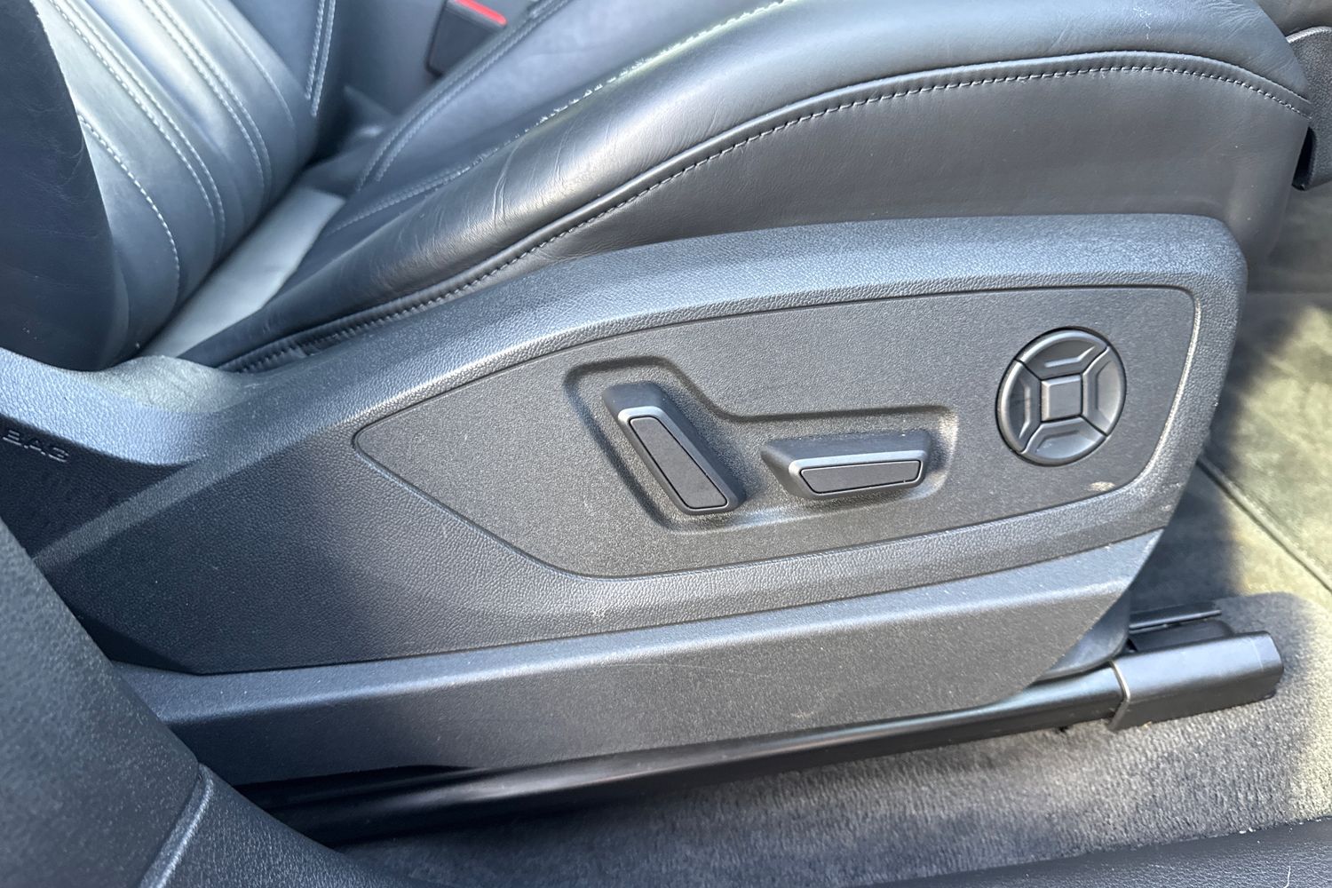 Used Audi Q8 e-tron 2023 for sale - 77535330: Photo 39