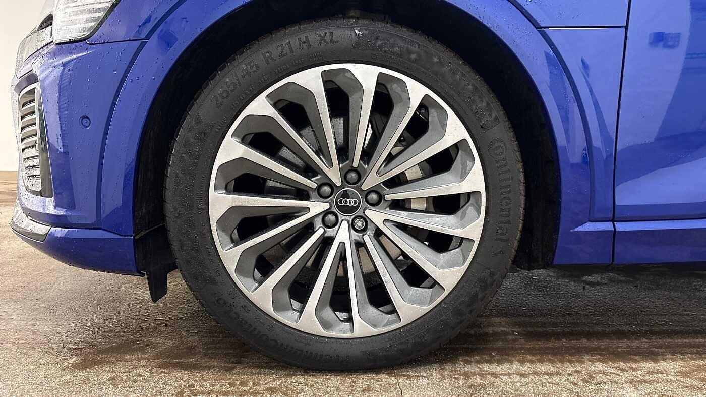 Used Audi Q8 2023 for sale - 77535330: Photo 4