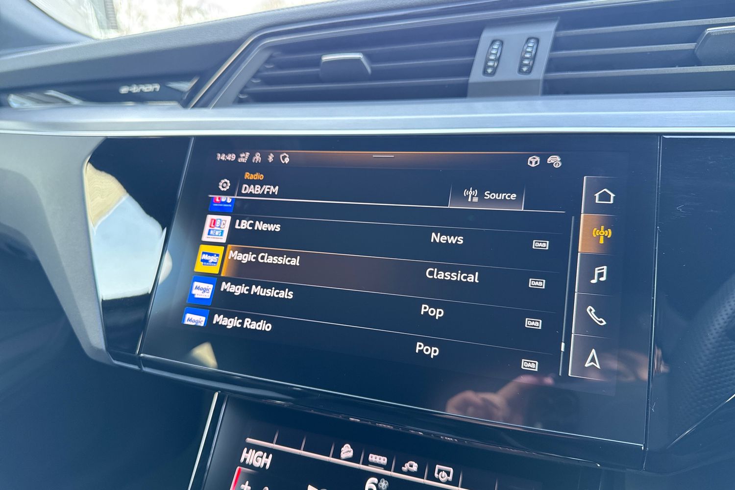 Used Audi Q8 e-tron 2023 for sale - 77535330: Photo 49