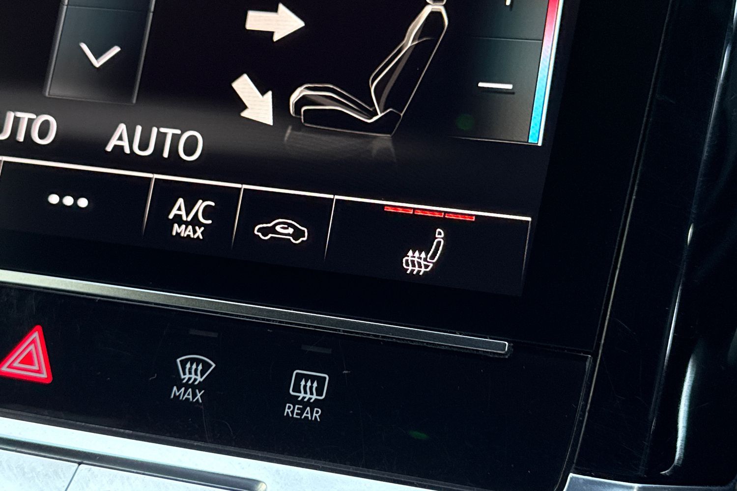 Used Audi Q8 e-tron 2023 for sale - 77535330: Photo 55