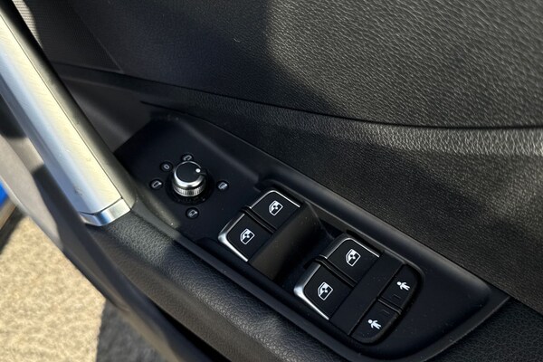 Used Audi Q2 2020 for sale - 76045562: Photo 47