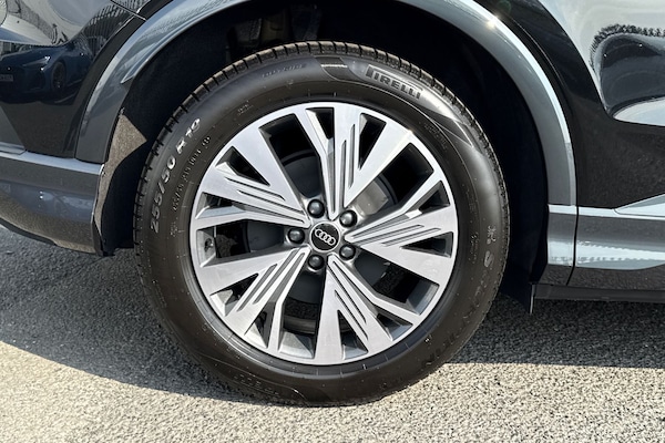 Used Audi Q4 e-tron 2025 for sale - 76346565: Photo 11