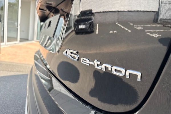 Used Audi Q4 e-tron 2025 for sale - 76346565: Photo 28