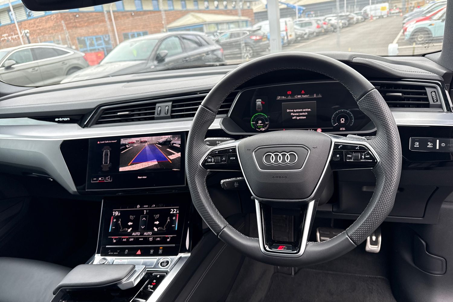 Used Audi Q8 e-tron 2024 for sale - 77368672: Photo 18