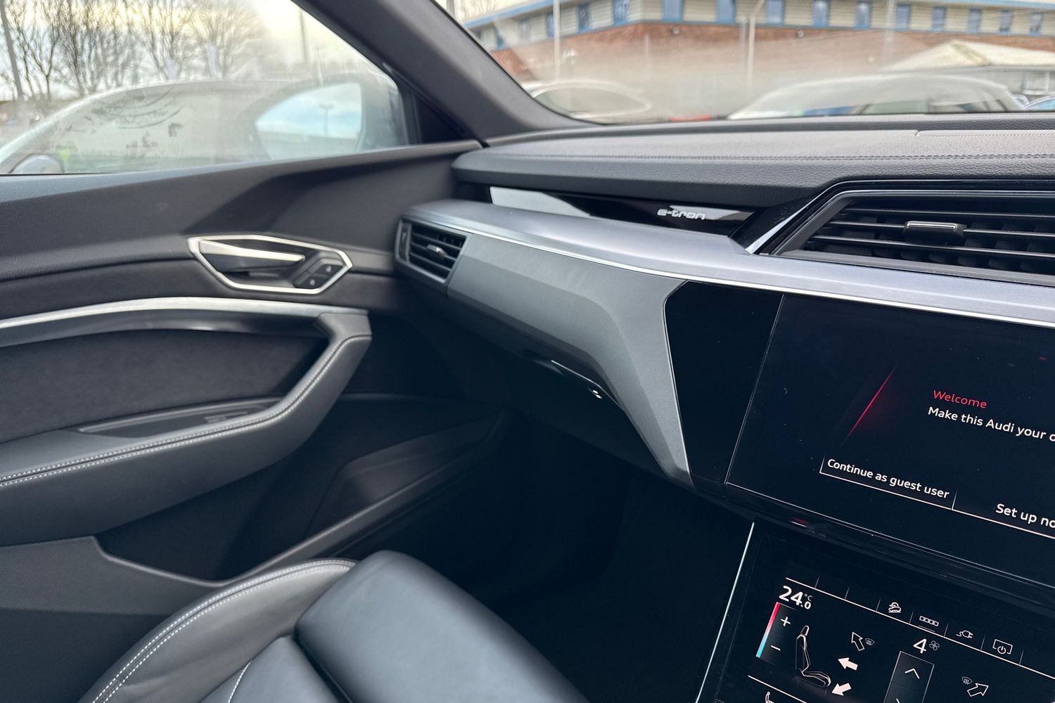 Used Audi Q8 e-tron 2024 for sale - 77368672: Photo 20