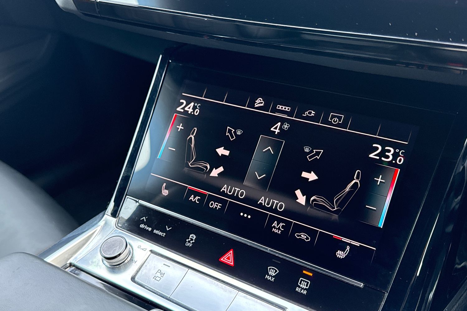 Used Audi Q8 e-tron 2024 for sale - 77368672: Photo 22