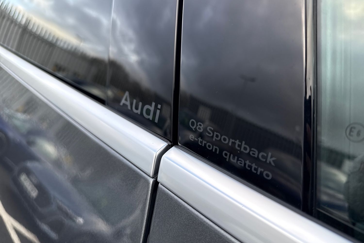 Used Audi Q8 e-tron 2024 for sale - 77368672: Photo 32