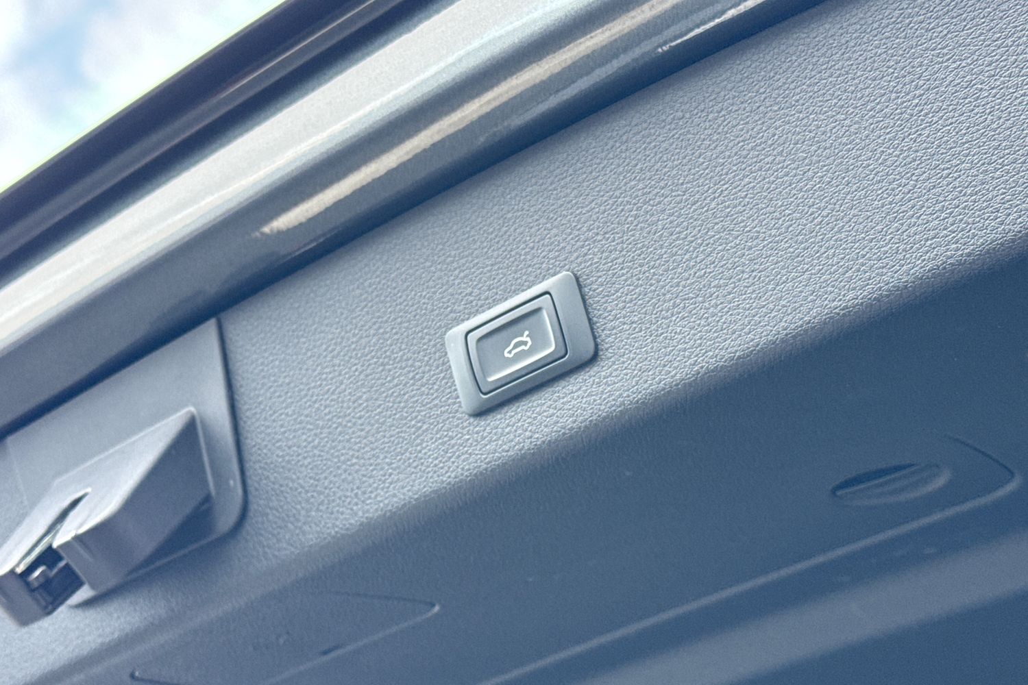 Used Audi Q8 e-tron 2024 for sale - 77368672: Photo 37