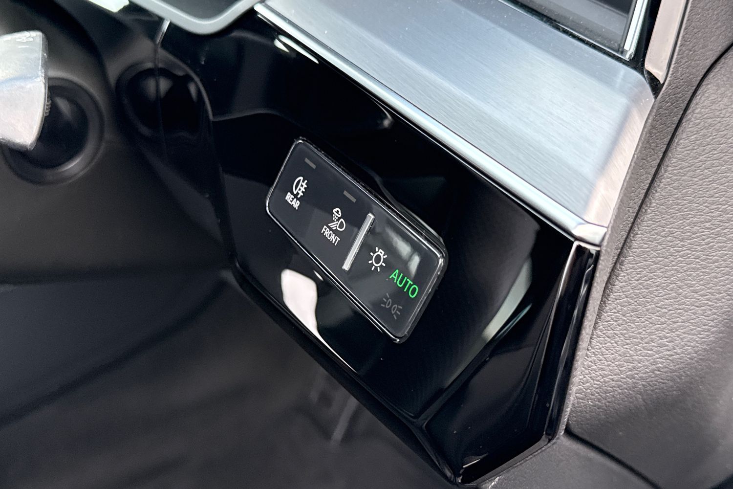 Used Audi Q8 e-tron 2024 for sale - 77368672: Photo 47