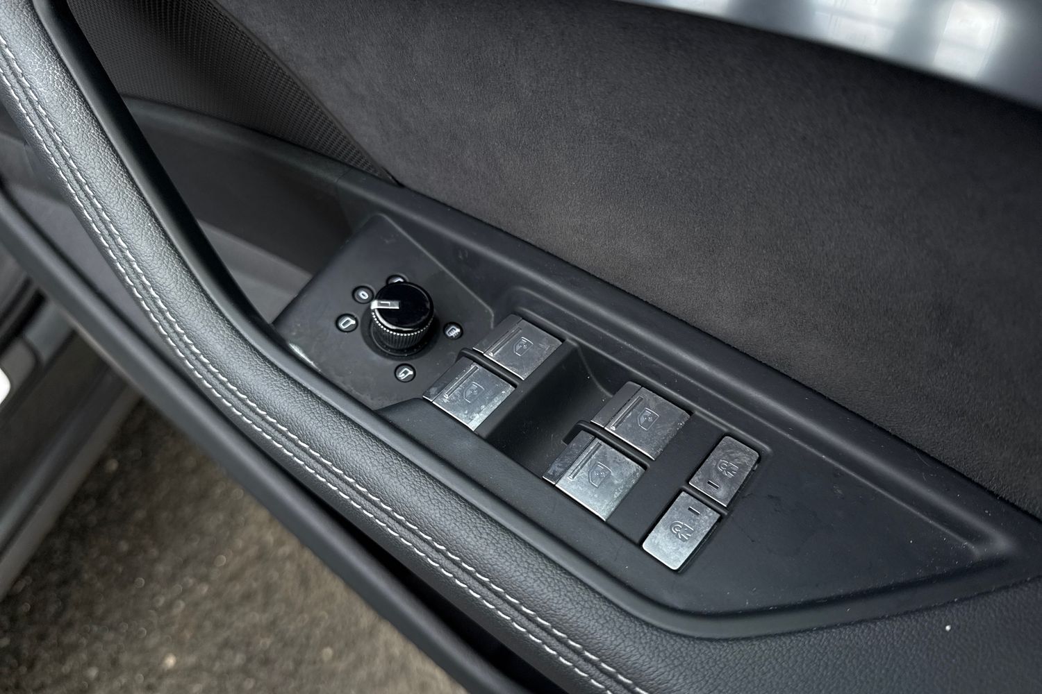 Used Audi Q8 e-tron 2024 for sale - 77368672: Photo 49