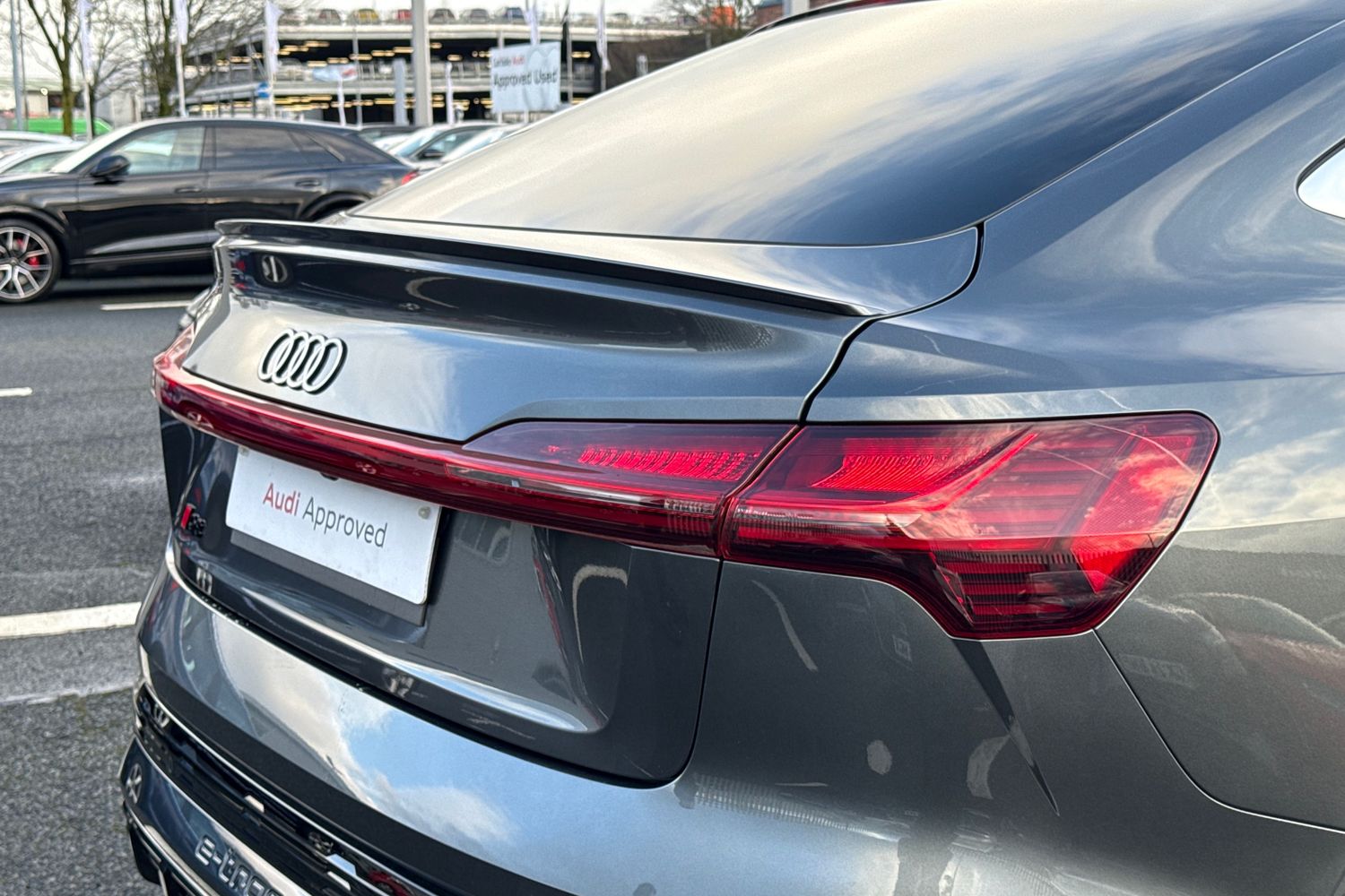 Used Audi Q8 e-tron 2024 for sale - 77368672: Photo 8