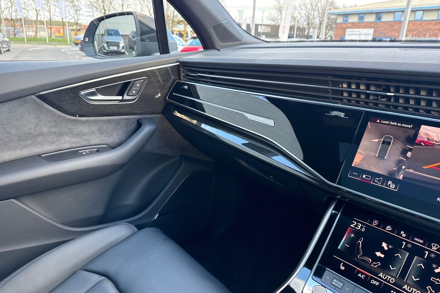 Used Audi Q7 2025 for sale - 77085095: Photo 19