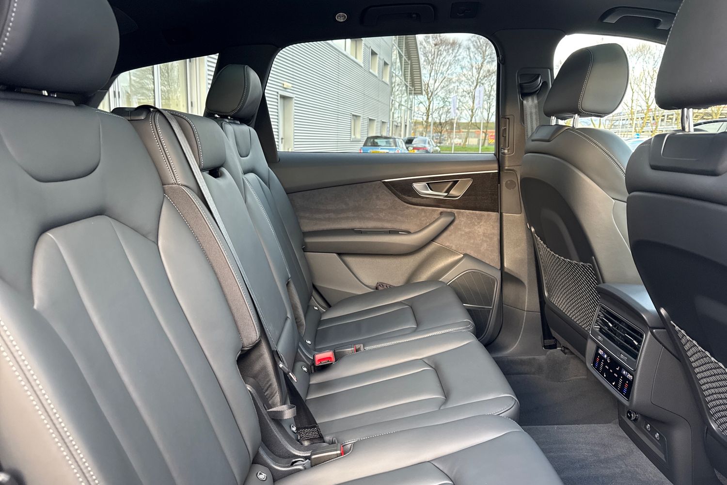 Used Audi Q7 2025 for sale - 77085095: Photo 37