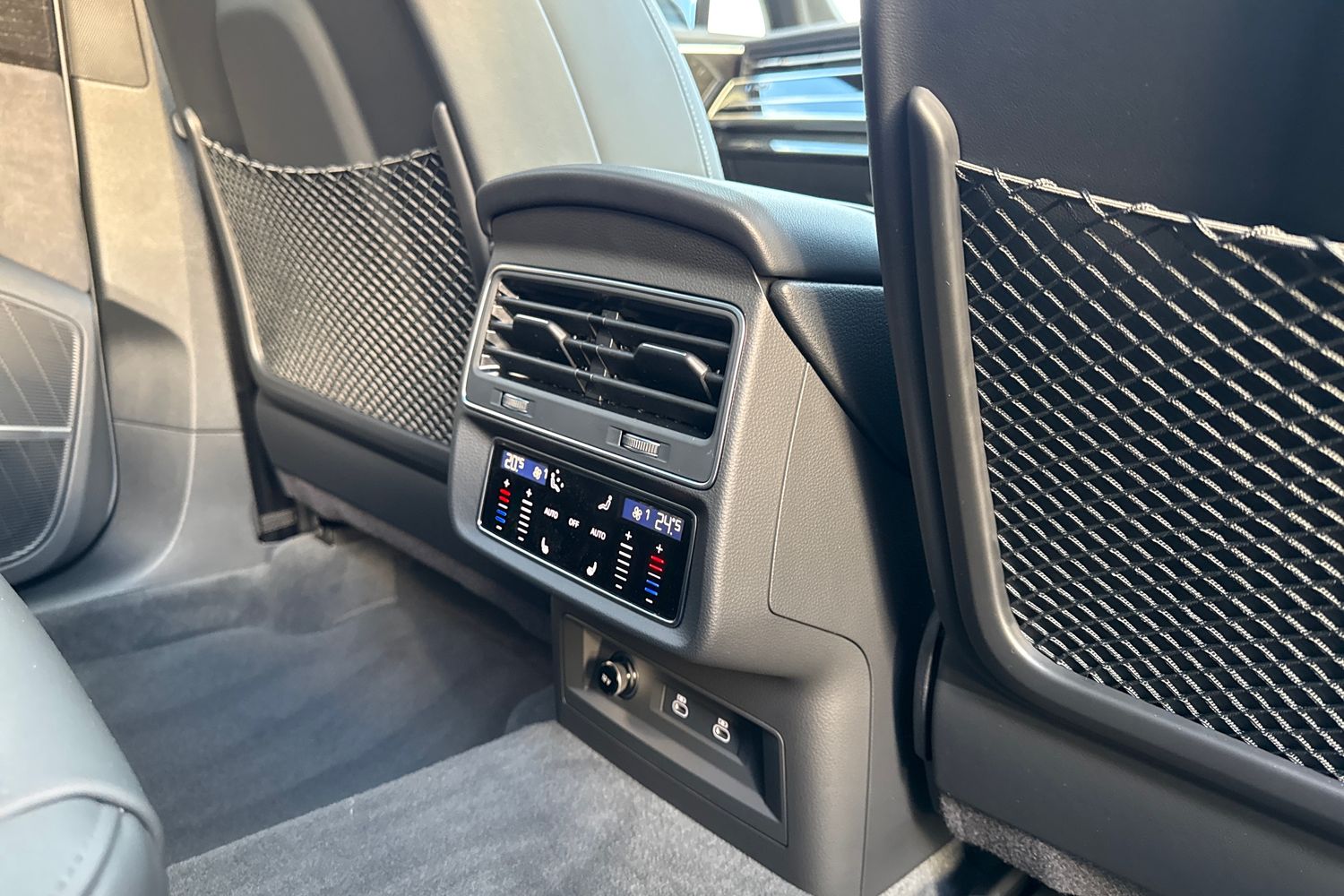 Used Audi Q7 2025 for sale - 77085095: Photo 38