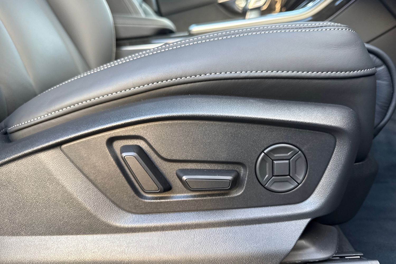 Used Audi Q7 2025 for sale - 77085095: Photo 44